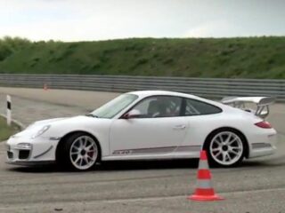 Новый Porsche 911 GT3 RS 4.0 на треке