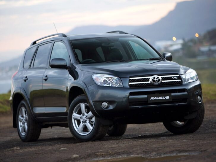 Toyota отзывает 309 тысяч автомобилей в США