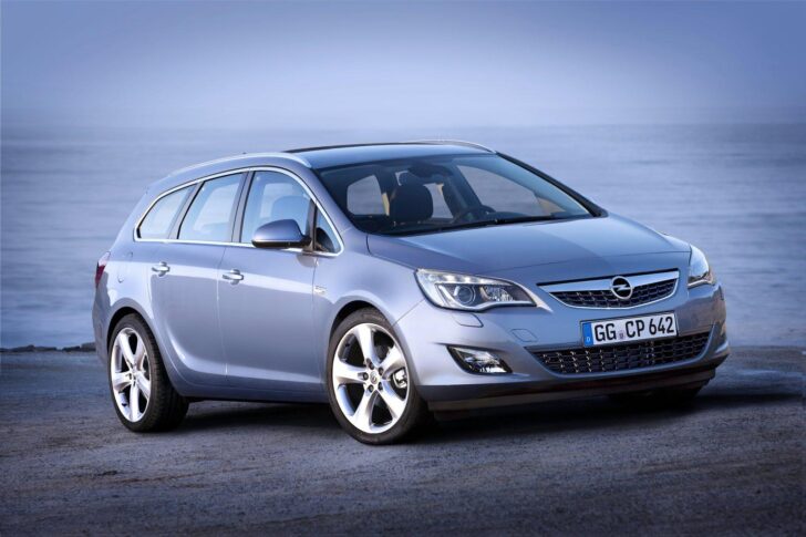Компания Opel сообщила о ценах на Astra Sports Tourer