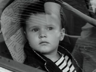 Ребенок в автомобиле