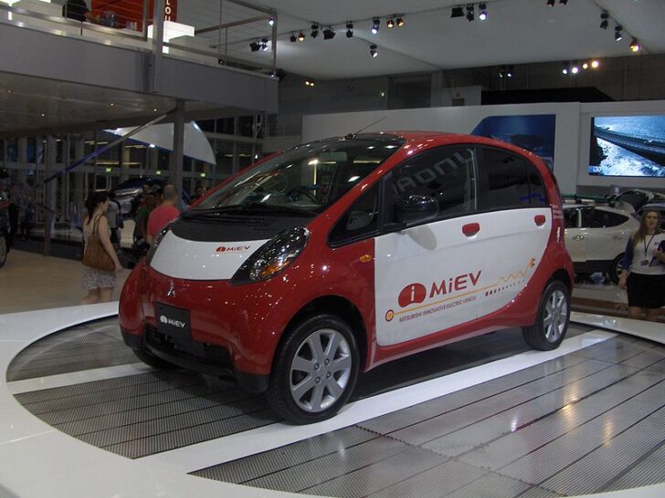 Объявлена российская цена электромобиля Mitsubishi i-MiEV