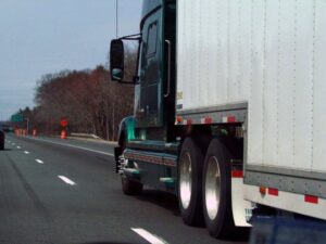 Выбор компании по осуществлению транспортных перевозок грузов