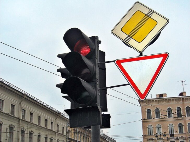 В Москве появятся «умные» светофоры