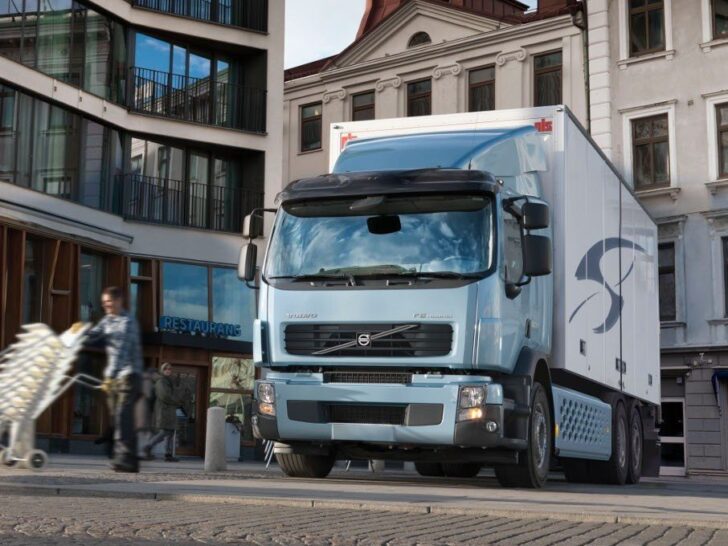 Volvo Trucks разработала первый в мире гибридный грузовик