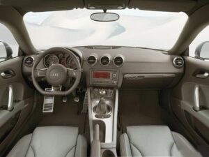 Audi TT Coupe (салон)