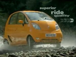 Индийская компания Tata запустила рекламу сверхбюджетного автомобиля Nano