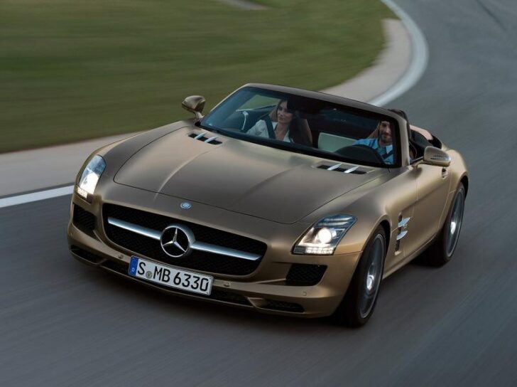 В России подорожают автомобили Mercedes-Benz модельного ряда 2012 года