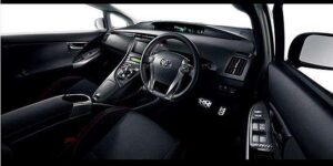 Toyota Prius G’s (интерьер)