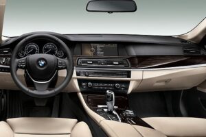 BMW ActiveHybrid 5 — интерьер