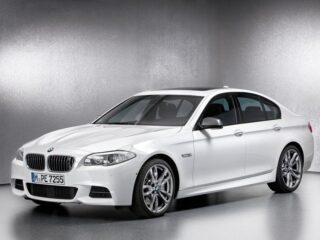 Седан BMW 5 Series M Performance