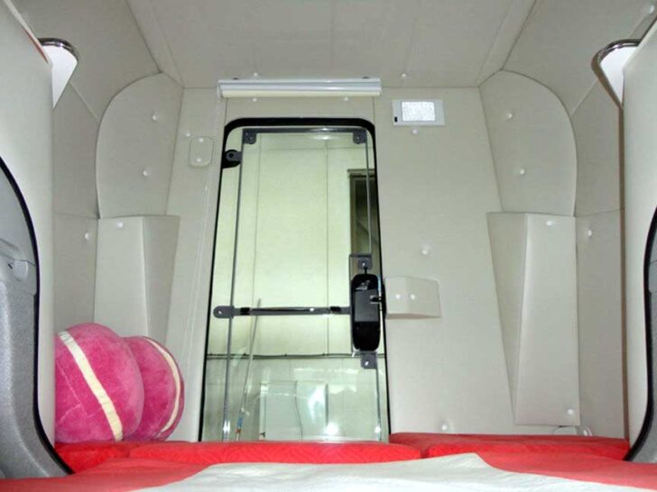 Toyota Prius Relax Cabin (рис. 3)
