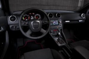 Audi A3 e-tron — интерьер