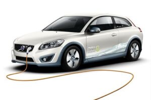 Компания Volvo внедряет единую систему оплаты за подзарядку электрокаров