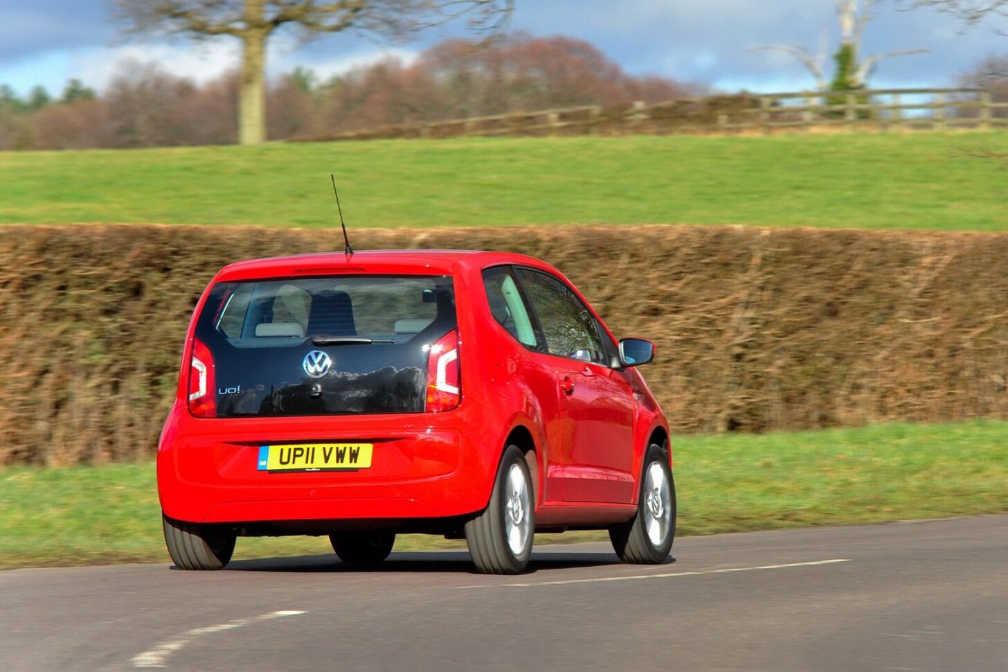 Volkswagen up 2014