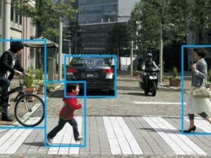 Новая система активного круиз-контроля от компании Subaru способна отличать автомобили от пешеходов