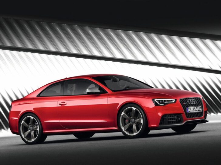 Audi RS 5 — вид сбоку