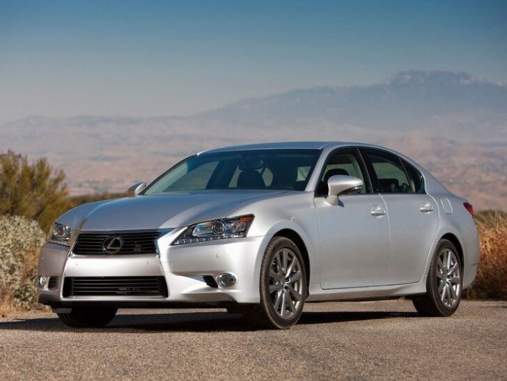 Lexus GS нового поколения прекрасно показал себя на краш-тестах в США