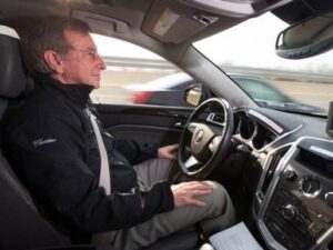 Компания Cadillac представит систему «автопилот» уже через три года