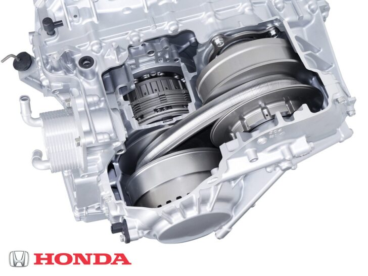 Honda: среднеразмерным автомобилям нужен вариатор