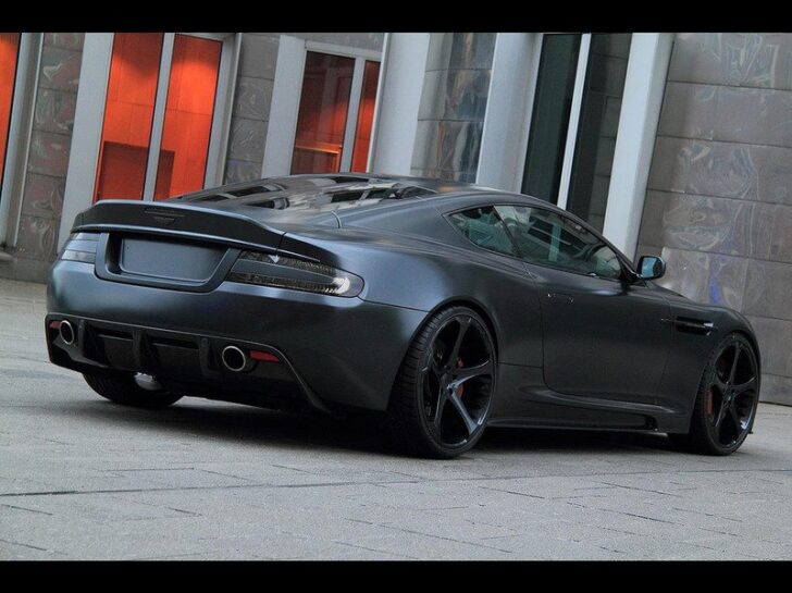 Aston Martin DBS Casino Royale — вид сбоку
