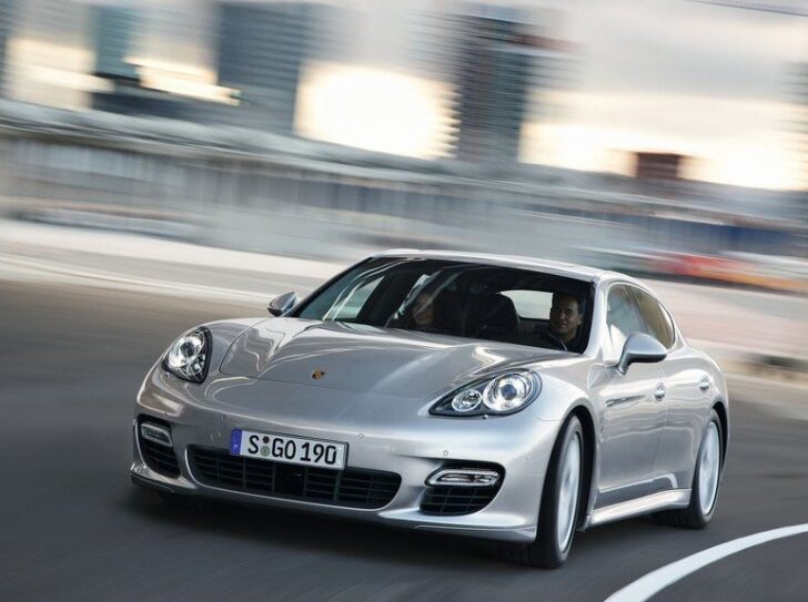 Porsche Panamera новой генерации выйдет уже в 2015 году