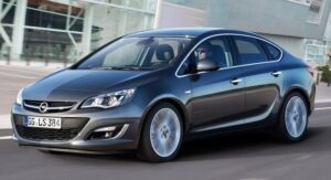 Новый седан Opel Astra российской сборки поступит в продажу уже в октябре