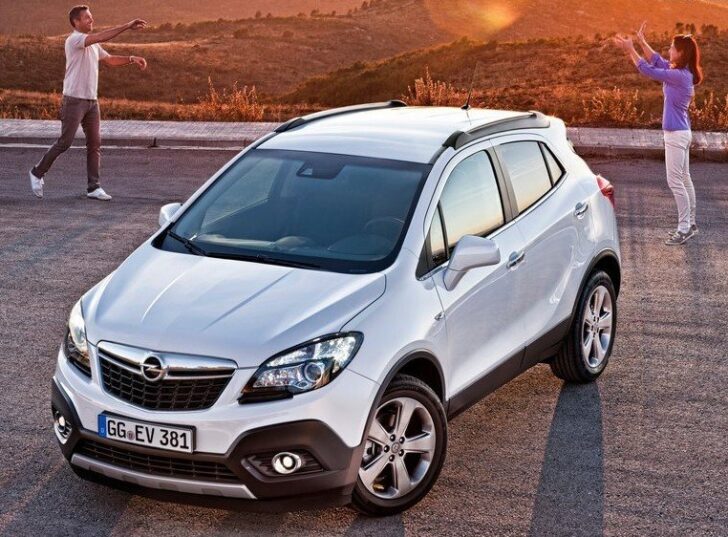 Компактный кроссовер Opel Mokka будет доступен на российском авторынке по цене от 717 тысяч рублей