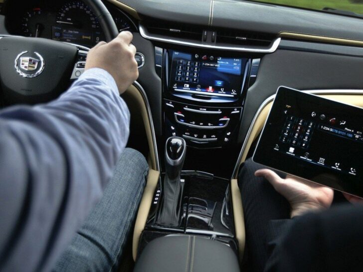Cadillac CTS в топовой комплектации будет оснащен планшетом iPad последнего поколения