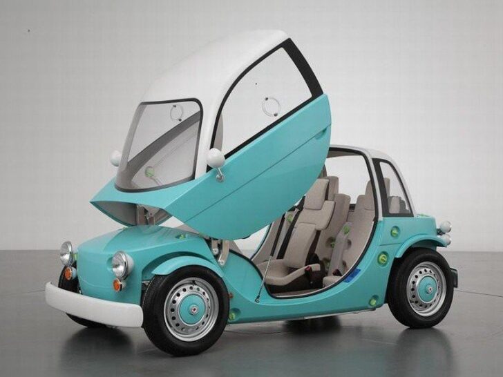 Компания Toyota намерена представить необычный концепт Camatte