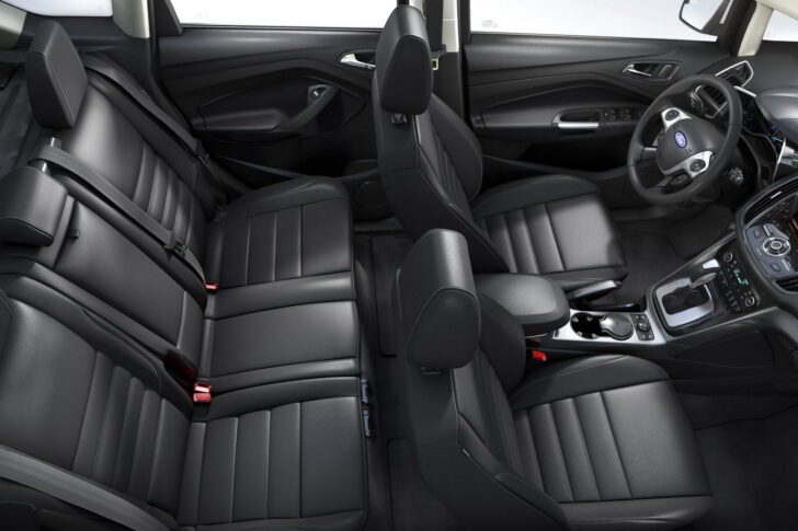 2013 Ford C-Max Hybrid — интерьер