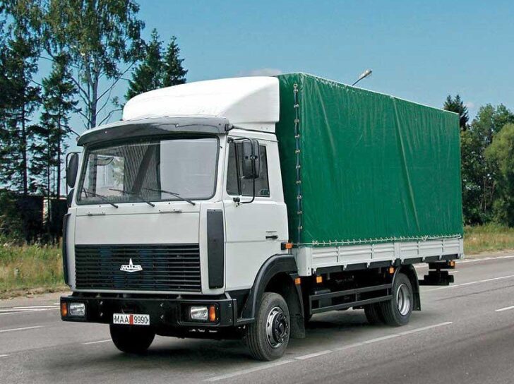 Среднетоннажные грузовики МАЗ теперь будут доступны с новым двигателем