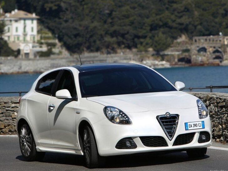На российский рынок поступила «бюджетная» версия Alfa Romeo Giulietta