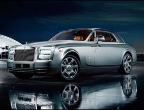 Спецверсия купе Rolls-Royce Phantom – дань памяти основателю марки
