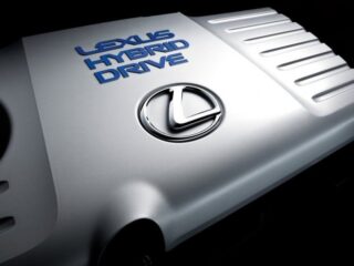 Гибридный двигатель Lexus