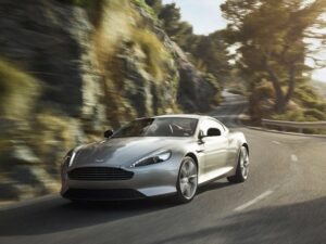 Обновленное купе Aston Martin DB9 досрочно отправляет на «пенсию» модель Virage