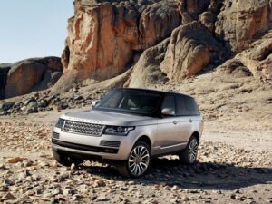 Внедорожник Land Rover Range Rover ожидает «длинная» версия