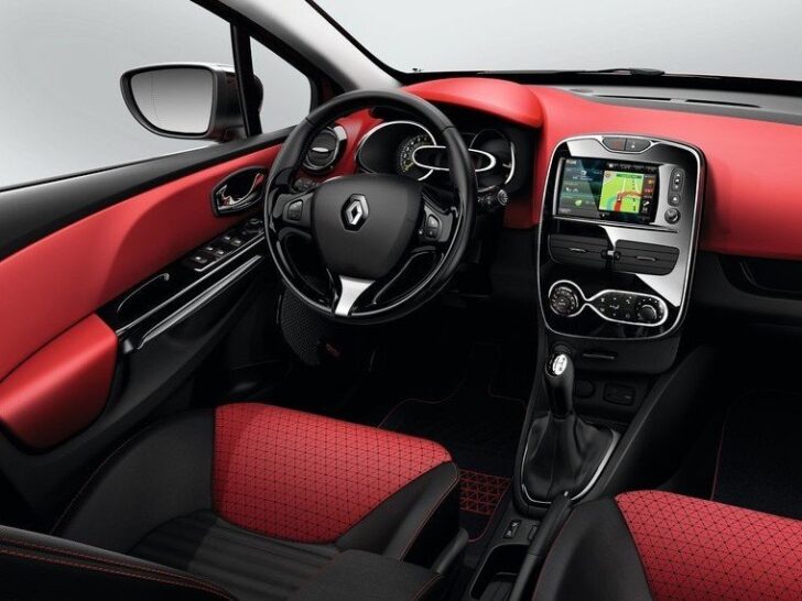 2013 Renault Clio — интерьер