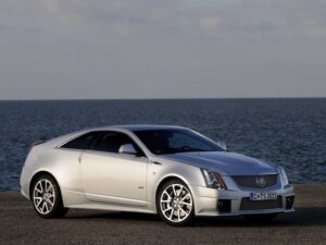 Компания Cadillac начала поставки в Россию «заряженных» модификаций модели CTS-V