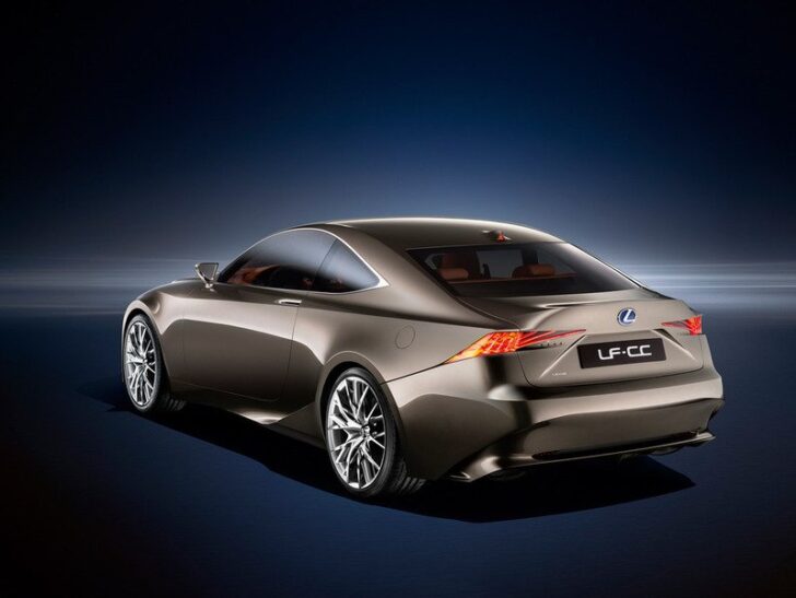 Lexus LF-CC concept — вид сзади