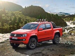 На автовыставке в Ганновере Volkswagen представит серийную версию пикапа Amarok Canyon