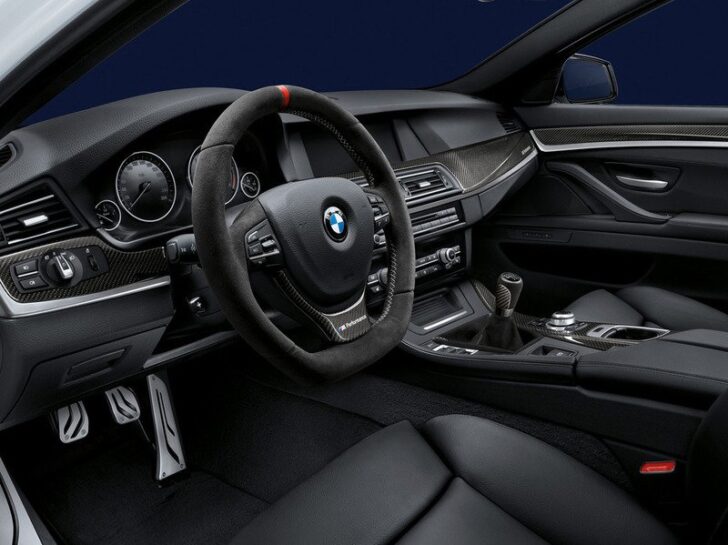 BMW 3 Series Touring М Performance — интерьер