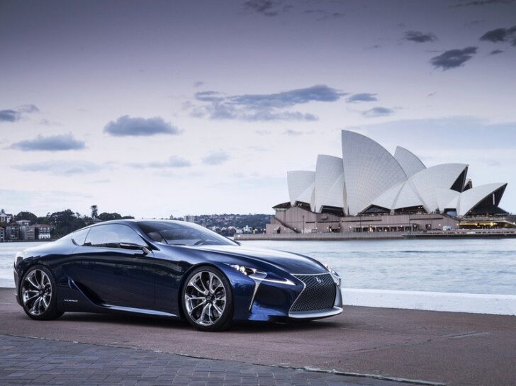 Lexus LF-LC Blue — вид сбоку