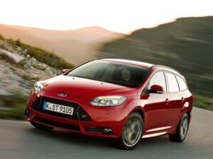 «Заряженный» Ford Focus ST можно будет заказать в Украине уже в этом месяце