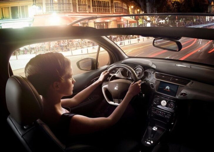 2014 Citroen DS3 Cabrio — интерьер