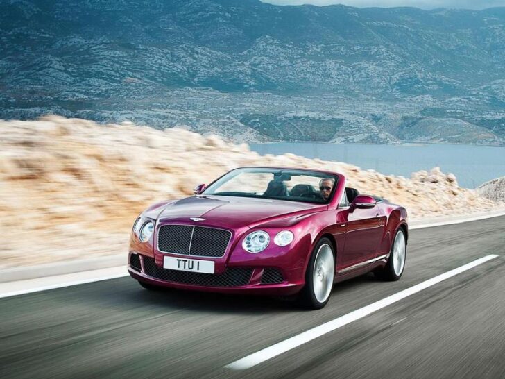 Компания Bentley представит на выставке в Детройте кабриолет из семейства Continental