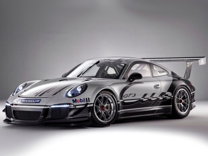 В Германии представлен спорткар Porsche 911 GT3 Cup