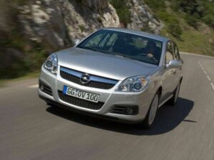 Автомобили Opel с пробегом стали самой популярной иномаркой в интернет-объявлениях о продаже в Украине
