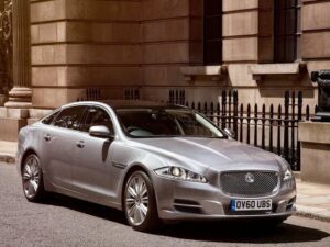 В модельной линейке Jaguar может появиться среднеразмерный седан