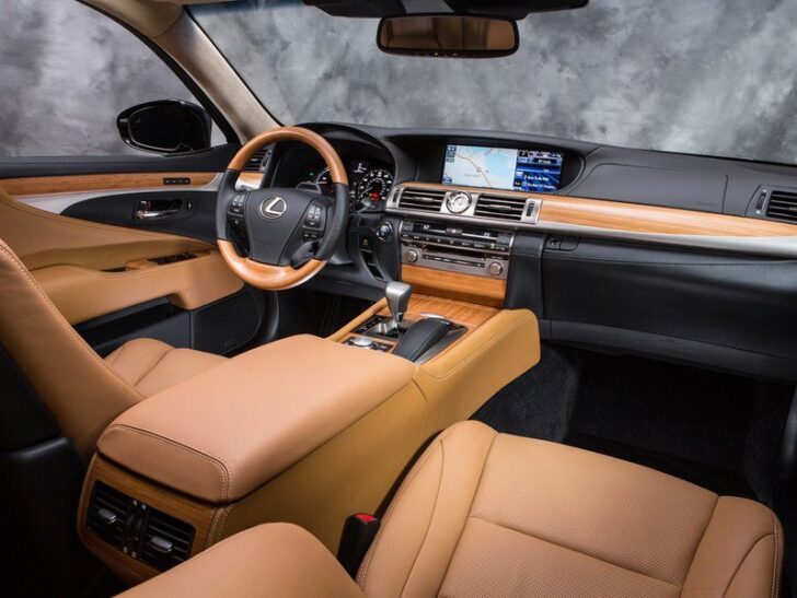 2013 Lexus LS 600h — интерьер