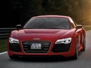 Компания Audi откладывает серийное производство электрического спорткара R8 e-tron